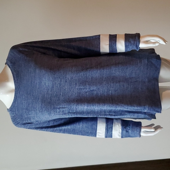 Elf Queen Tops - 💙4/$20  Long Sleeve Top